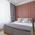 Appartement 4 Bedroom With Private Sauna And Parking *