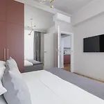 4 Bedroom With Private Sauna And Parking Lägenhet Kraków