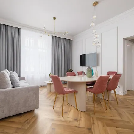 4 Bedroom With Private Sauna And Parking * Krakau