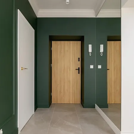 4 Bedroom With Private Sauna And Parking * Krakow