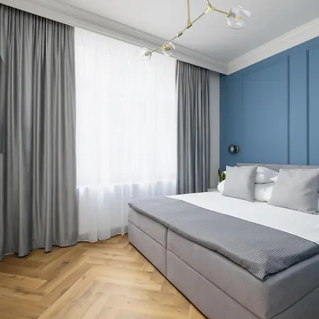 4 Bedroom - Zyblikiewicza 5 - Private Sauna Daire *